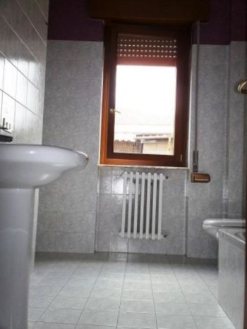 Trilocale con garage e balcone Ceriano Laghetto - Altre fotografie