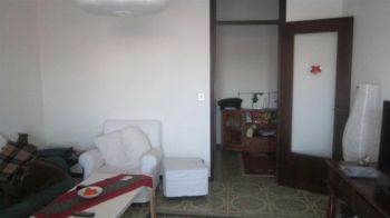 Appartamento con posto auto e terrazzo