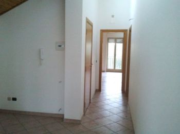 Attico con terrazzo e balcone Misterbianco