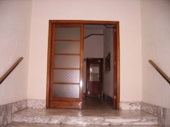 Casa Trieste , salario