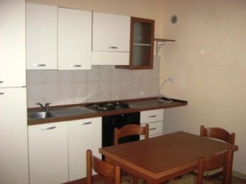 Trilocale con terrazzo e aria condizionata