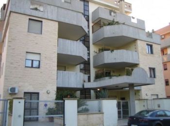 Casa arredata con garage Lecce - Altre fotografie