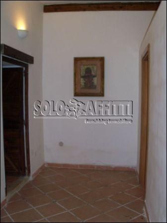 Appartamento arredato con posto auto