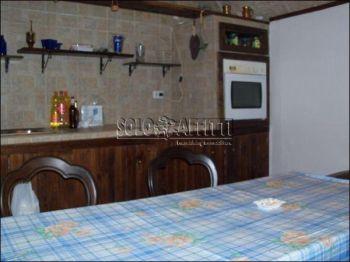 Appartamento arredato con posto auto
