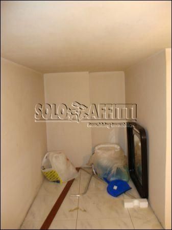 Bilocale arredato con posto auto V.le m. rapisardi
