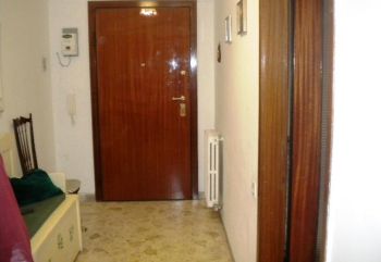 Appartamento con balcone Taranto