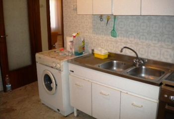 Appartamento con balcone Taranto