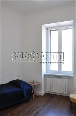 Appartamento arredato con garage Chiaia