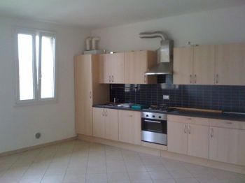 Bilocale con angolo cottura - Cucina