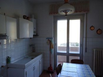 Bilocale con balcone Lagaccio - oregina