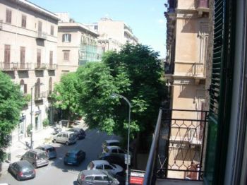 Appartamento con terrazzo Libert�