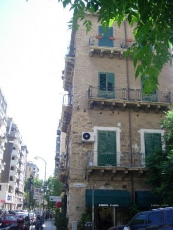 Appartamento con terrazzo Libert�