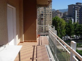 Casa con balcone Calatafimi