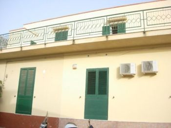 Trilocale con terrazzo Sferracavallo