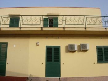 Trilocale con terrazzo Sferracavallo