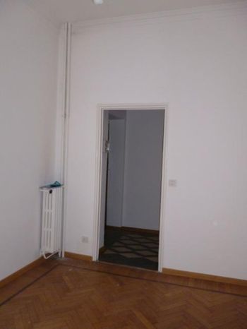 Trilocale con balcone 7- baggio, de angeli, san siro