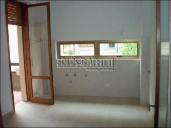 Appartamento con balcone Isolotto e legnaia