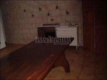 Villa arredata con posto auto Agna