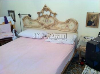 Appartamento arredato con balcone Centro