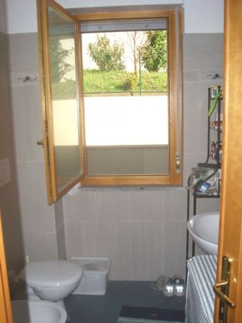 Casa arredata con garage Saxarubra, labaro, prima porta - Altre fotografie