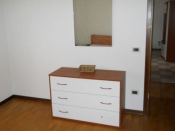 Casa con terrazzo e posto auto Noale