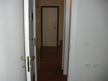 Monolocale affitto Bologna - Ingresso