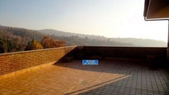 Attico con balcone e garage Precollina, collina - Altre fotografie