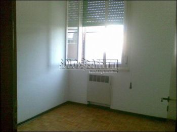 Casa con garage Via bologna (castello)