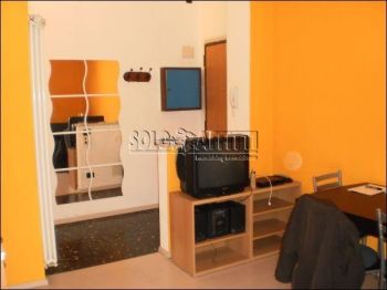 Appartamento studenti con balcone 4- vittoria, forlanini