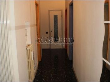Appartamento studenti con balcone 4- vittoria, forlanini