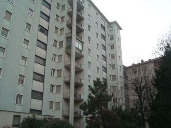 Appartamento arredato con balcone Santa rita