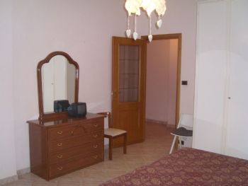 Appartamento arredato con balcone Santa rita