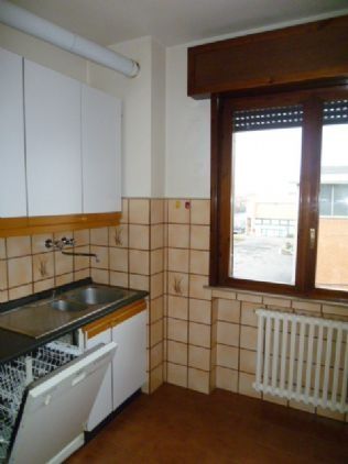 Trilocale con balcone Salsomaggiore Terme