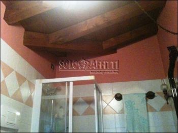 Appartamento arredato con posto auto