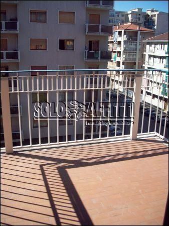 Appartamento con terrazzo e garage Santa rita