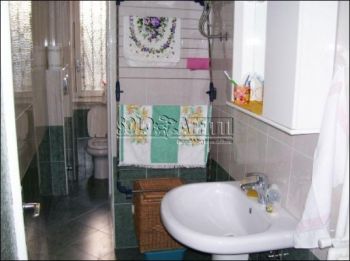 Casa con balcone Vanchiglia