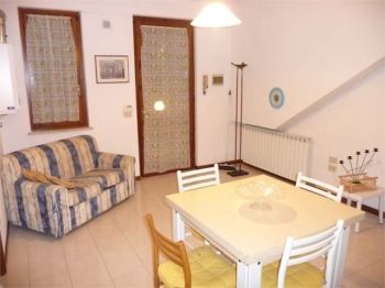 Casa arredata con giardino Lugana