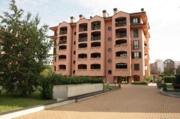 Appartamento con balcone e terrazzo