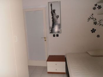Casa arredata con balcone Livorno