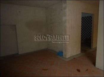 Casa con balcone Arco d'augusto