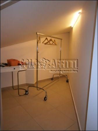 Mansarda arredata con garage San Gregorio Di Catania