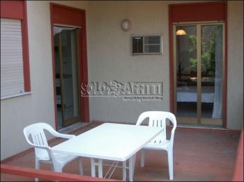 Appartamento arredato con posto auto