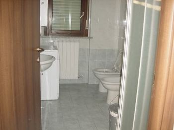 Monolocale arredato con terrazzo Legnano - Altre fotografie