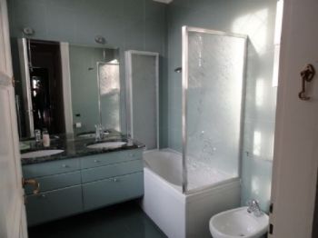 Casa con terrazzo e aria condizionata - Altre fotografie