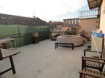 Casa con terrazzo e aria condizionata - Altre fotografie
