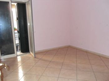 Appartamento con balcone e posto auto - Altre fotografie