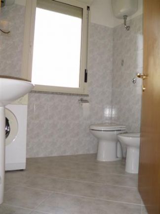 Appartamento arredato con balcone Capoterra