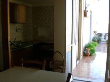 Casa arredata con balcone Catania