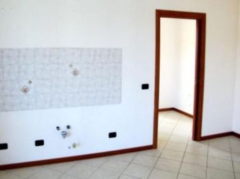 Bilocale con garage e giardino Montichiari - Altre fotografie