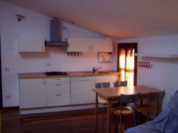 Monolocale arredato con terrazzo Motta Visconti - Altre fotografie